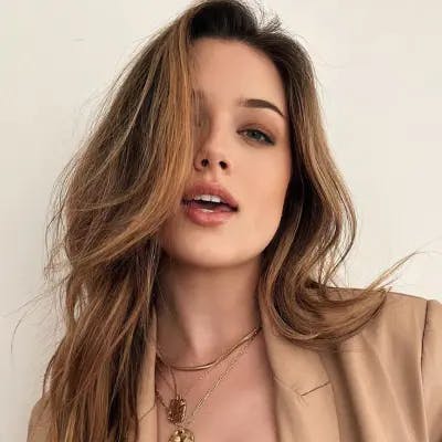 Lauren Summer's profile image
